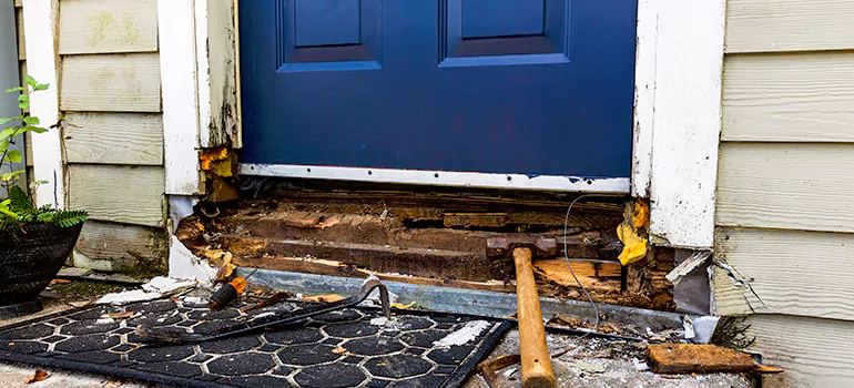 Broken Door Jamb Repair in Oakland, CA