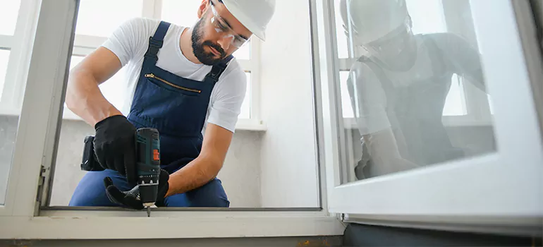 Replace Broken Window Pane in Oakland, CA