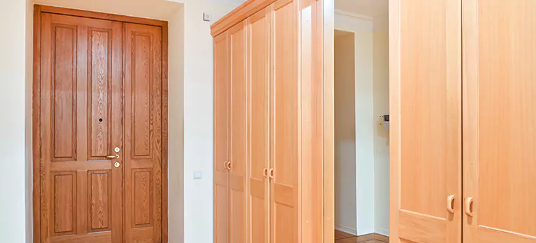 Glass Closet Door Repair in Oakland, CA