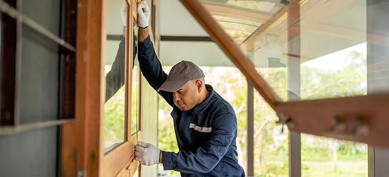 Double Hung Vinyl Window Sash Replacement in Oakland, CA